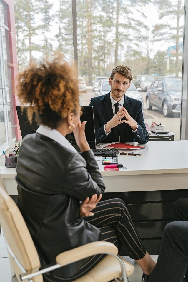 An agent talking to a client